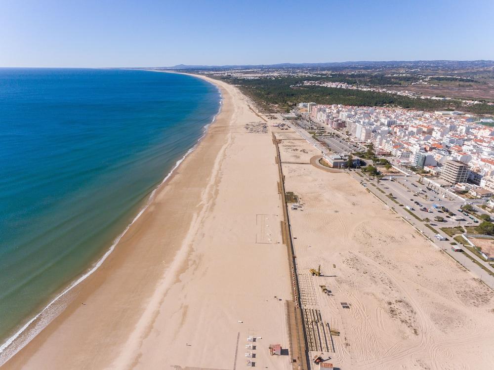 Hotel Apartamento Foz Atlantida Monte Gordo Exterior photo